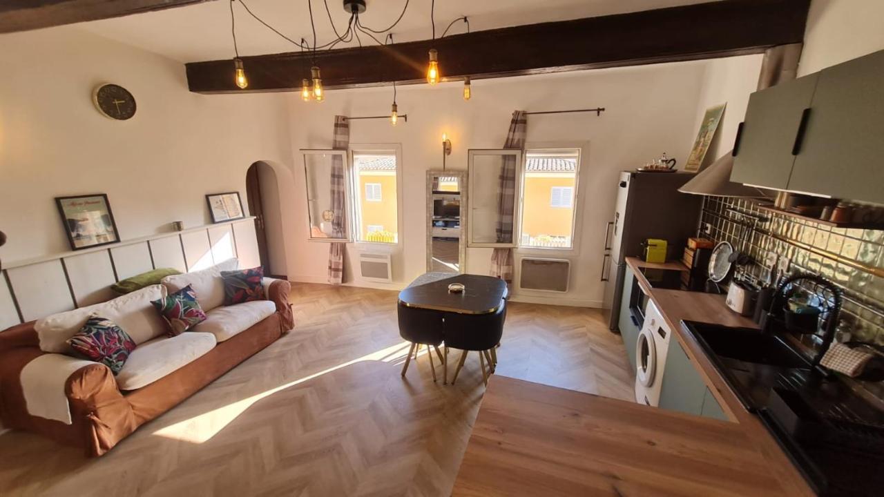 Sunny Apartment With Nice View In History City Center Aix-en-Provence Eksteriør bilde