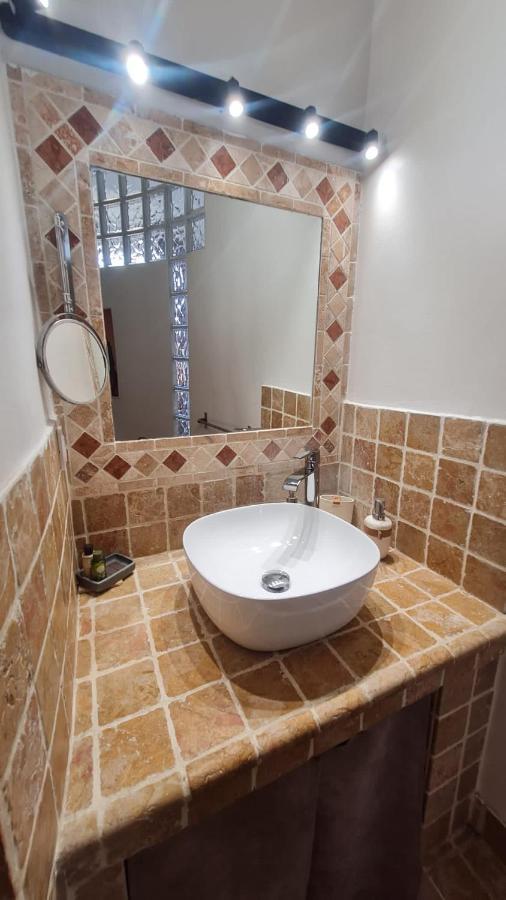 Sunny Apartment With Nice View In History City Center Aix-en-Provence Eksteriør bilde